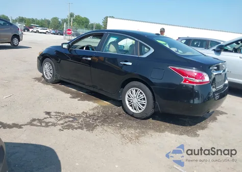 2015 Nissan Altima 2.5 S from USA, damaged, VIN 1N4AL3AP9FC264758